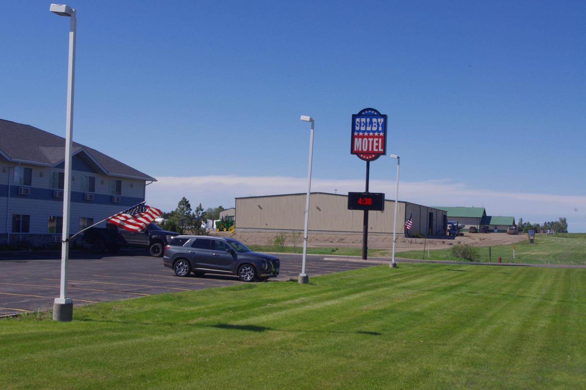 Selby Motel Екстериор снимка