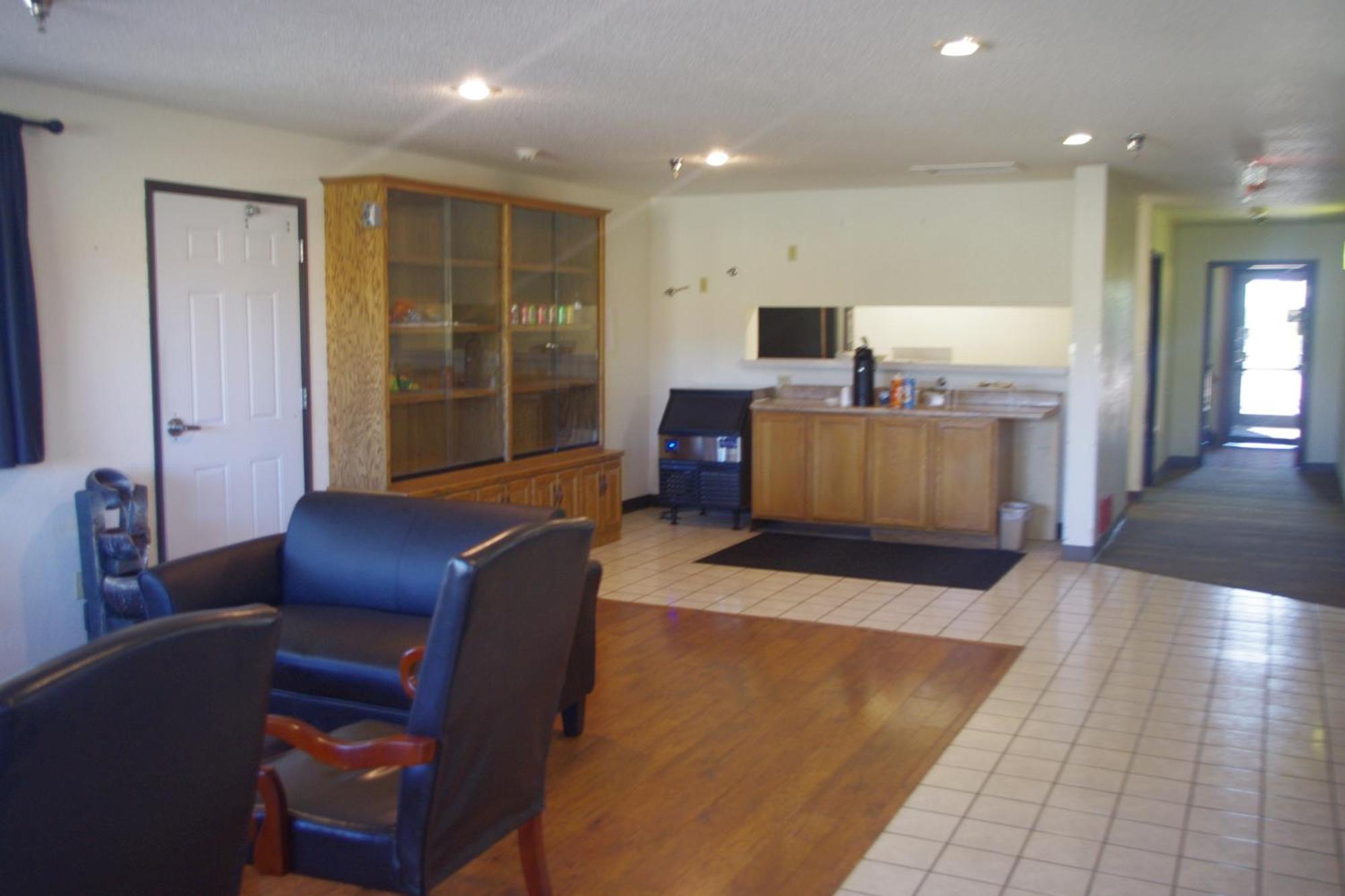 Selby Motel Екстериор снимка