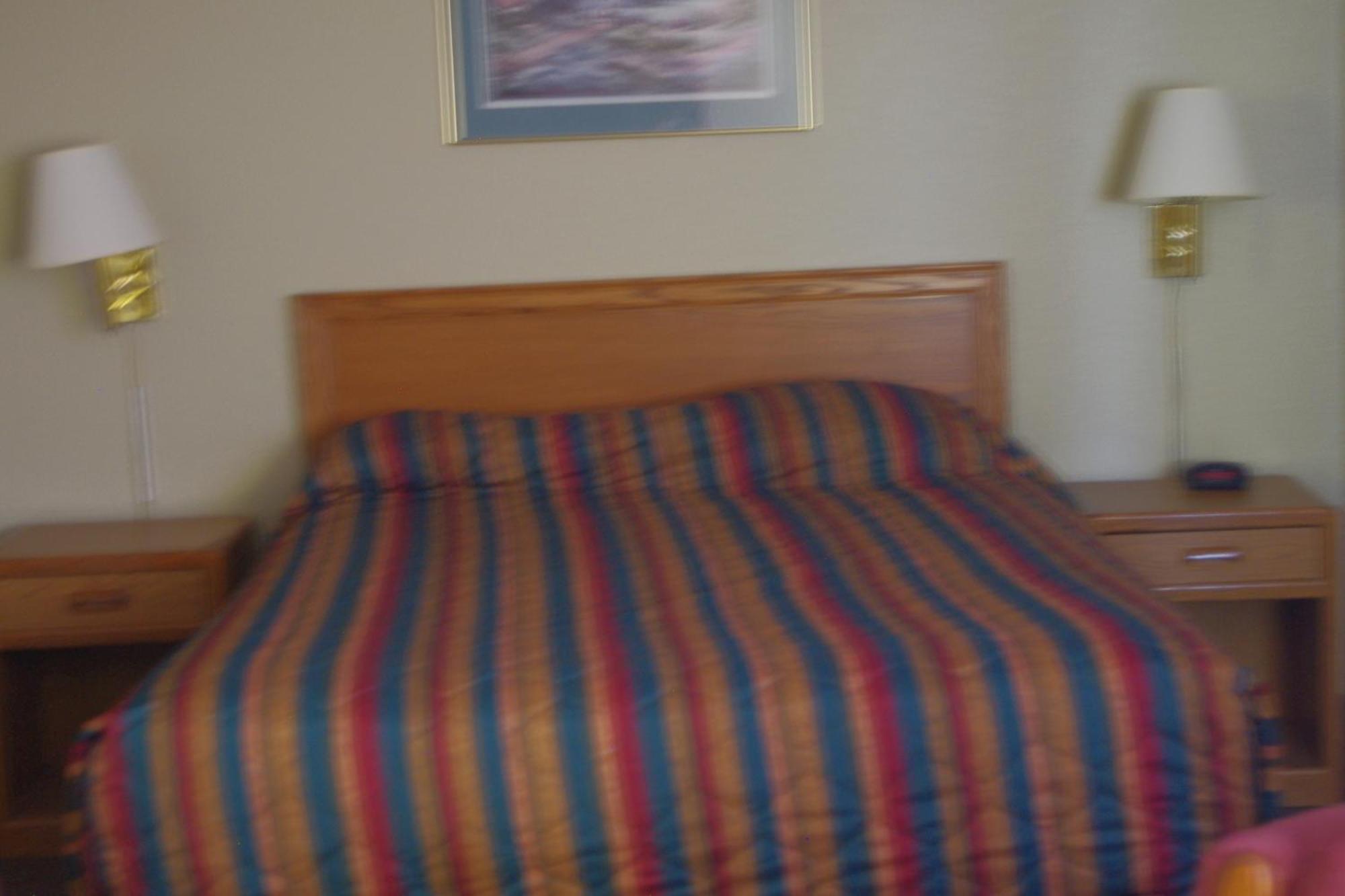 Selby Motel Екстериор снимка